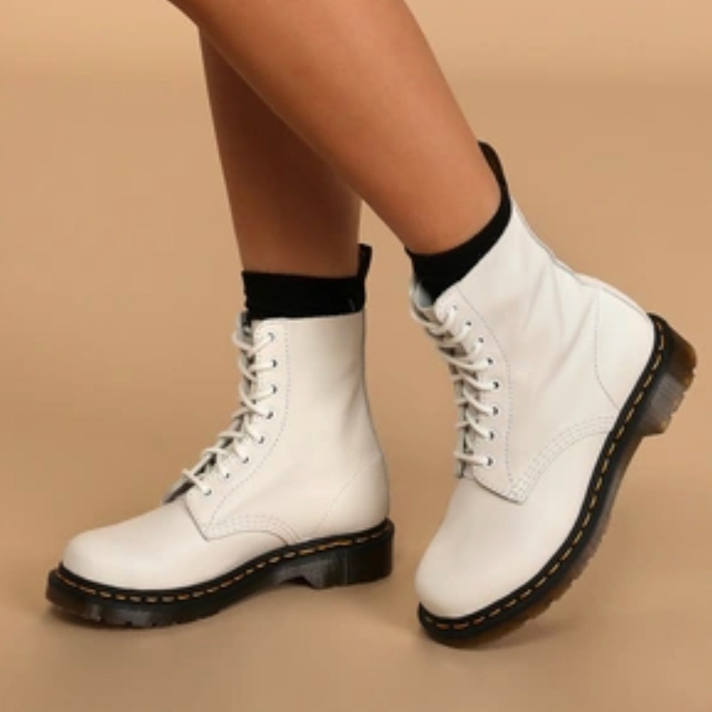 1460 WOMEN'S PASCAL VIRGINIA LEATHER BOOTS